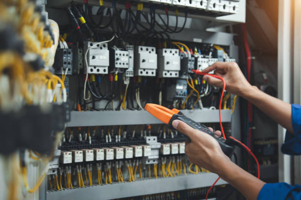 Best Licensed Electrician  in Galesburg, IL