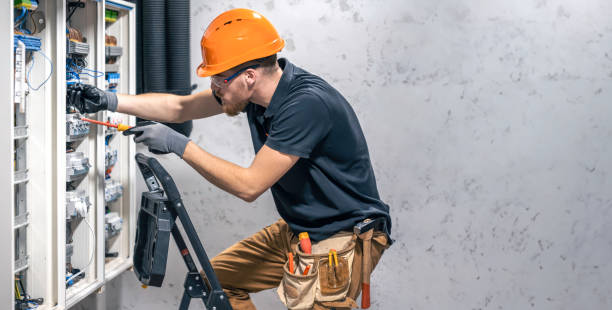 Best Emergency Electrical Repair  in Galesburg, IL